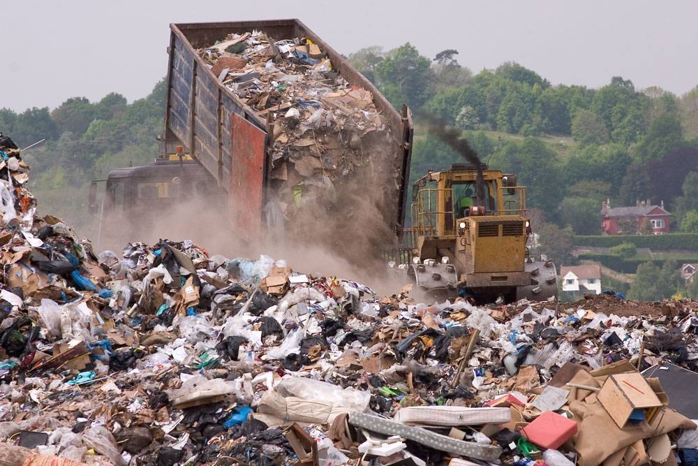 Improper disposal of waste in Kenya